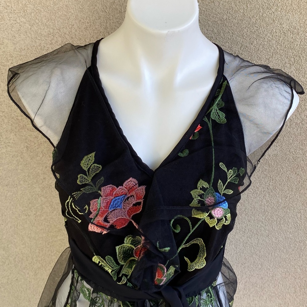 Boho Lace Embroidered Tule Waist Bow & Tie Blouse - Picture 4 of 7